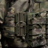 Посилена плитоноска Warmor Gen.4 з оптимальним набором підсумків Мультикам