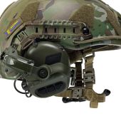 Шолом FAST мультикам з навушниками Earmor M32/M31 і кріпленнями "чебурашка"