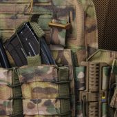 Кевларовий бронежилет в максимальній комплектації: полегшені керамічні пластини 6 класу захисту (ДСТУ) + плитоноска Warmor gen.3 Max мультикам Чорний